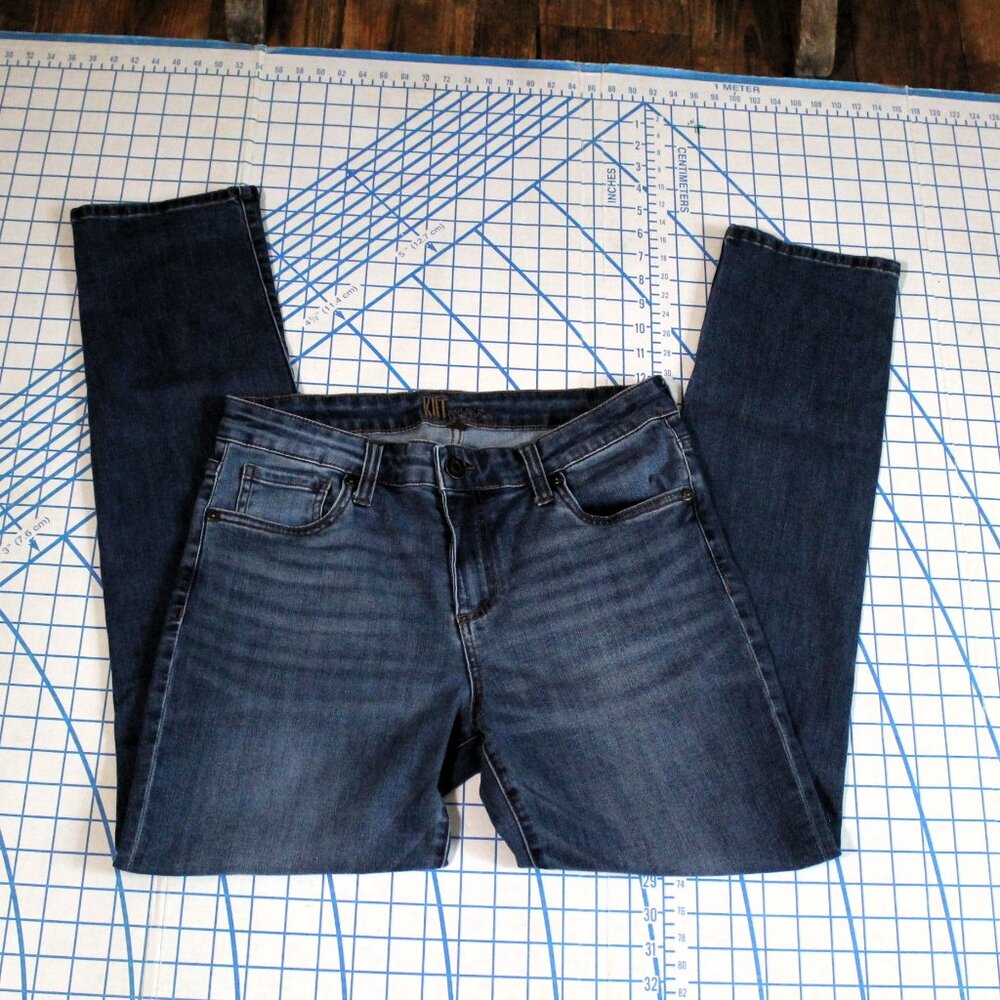 Kut from the Kloth Boyfriend Jeans, Relaxed Fit, Straight Leg, Size 4 (Runs Big)